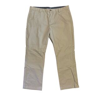 Old Navy Ultimate Straight Khaki’s